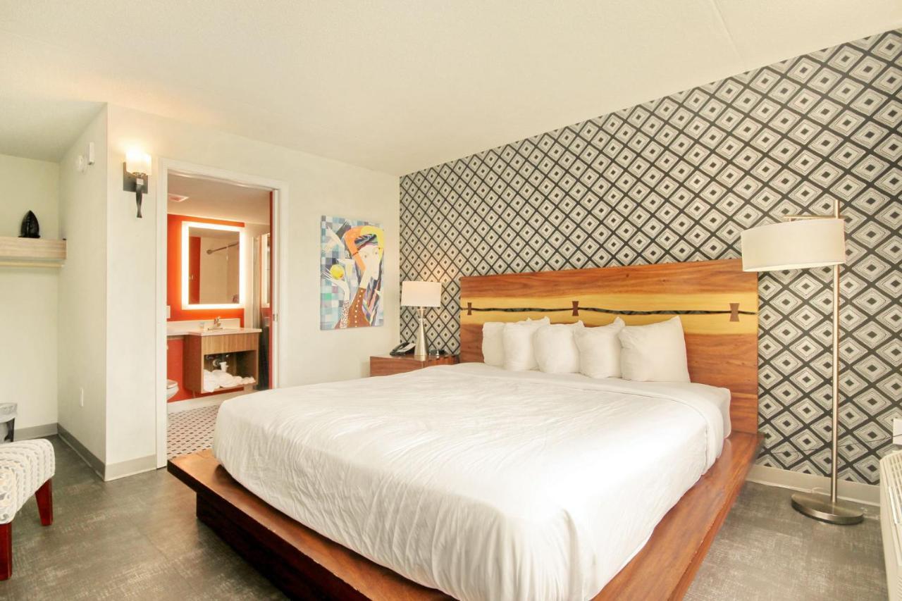Holiday Shores Миртъл Бийч Екстериор снимка